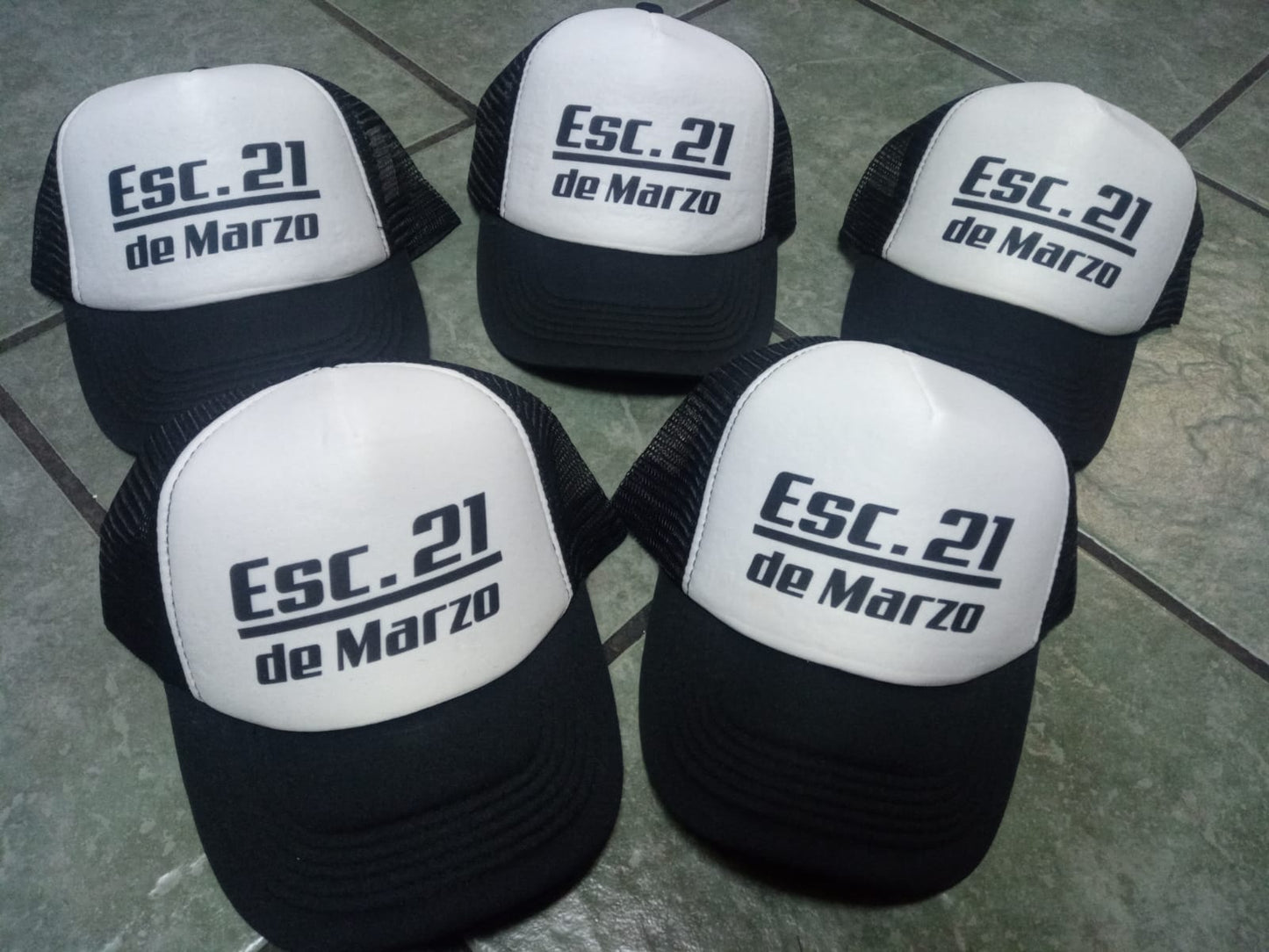 GORRA PERSONALIZADA PARA GRADUACION, FIN DE CURSO, ESCUELAS